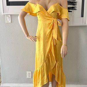 Off the shoulder sleeves dress SMALL
